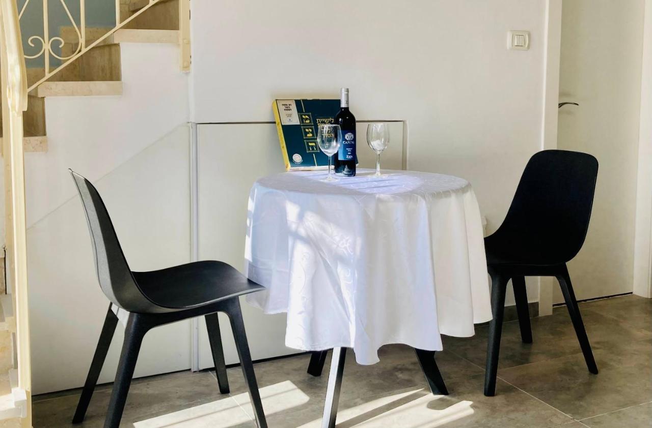 Lovely New Private Duplex In Prime City Center Location Jerusalem Exterior photo